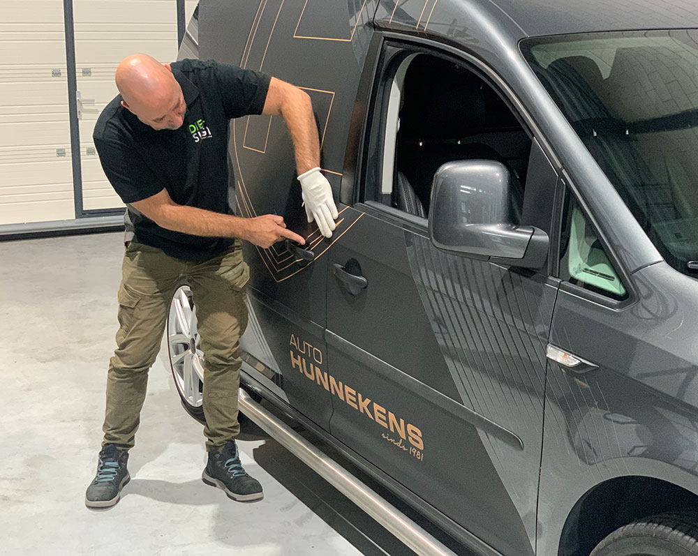 Autobelettering bij Die-Sign Autobelettering bij Die-Sign