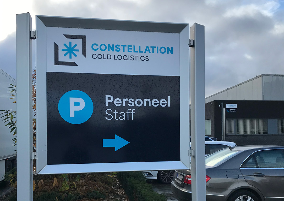 Reclamebord belettering - Die-Sign